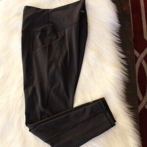 ODODOS,  7/8 Yoga Leggings with pockets, High waisted Running Leggings